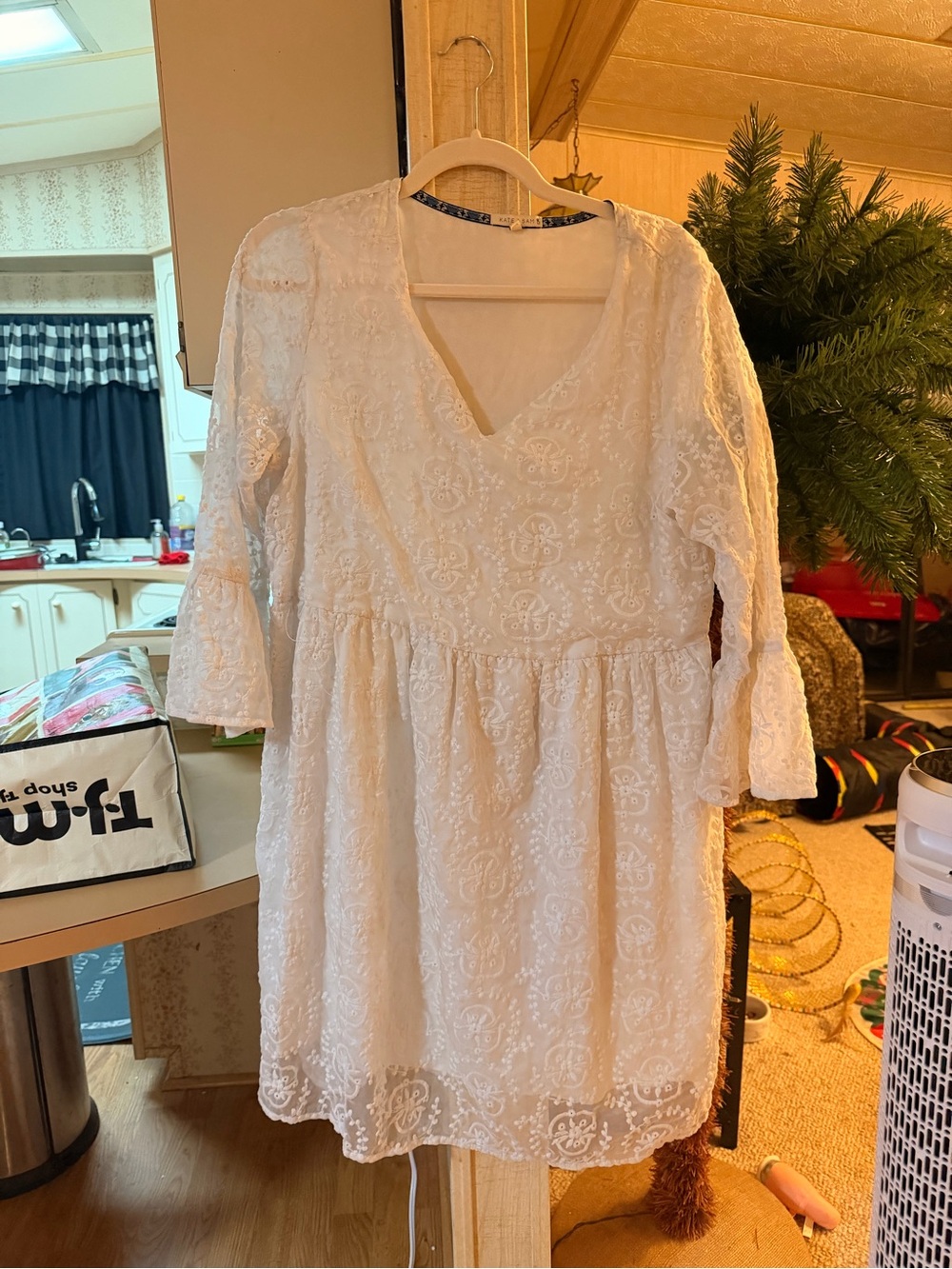 White Lace V-Neck Women’s Dress